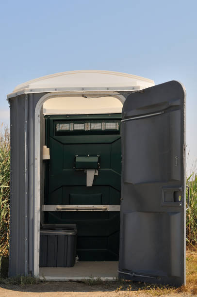 Portable Toilet Options We Offer in Sprague, WV